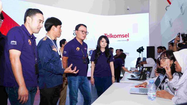 Telkomsel Rampungkan Program Inklusi Digital “Terampil di Awan” Bersama AWS