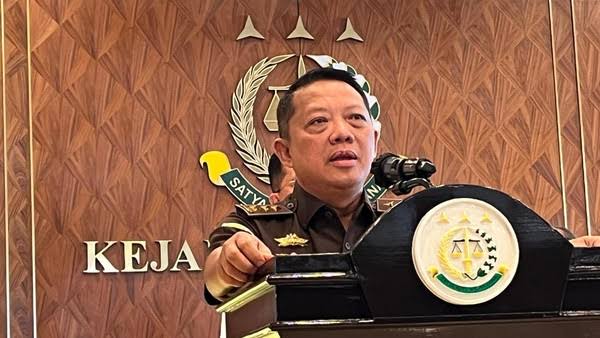 Kejagung Periksa 3 Saksi Lagi Terkait Kasus Impor Gula