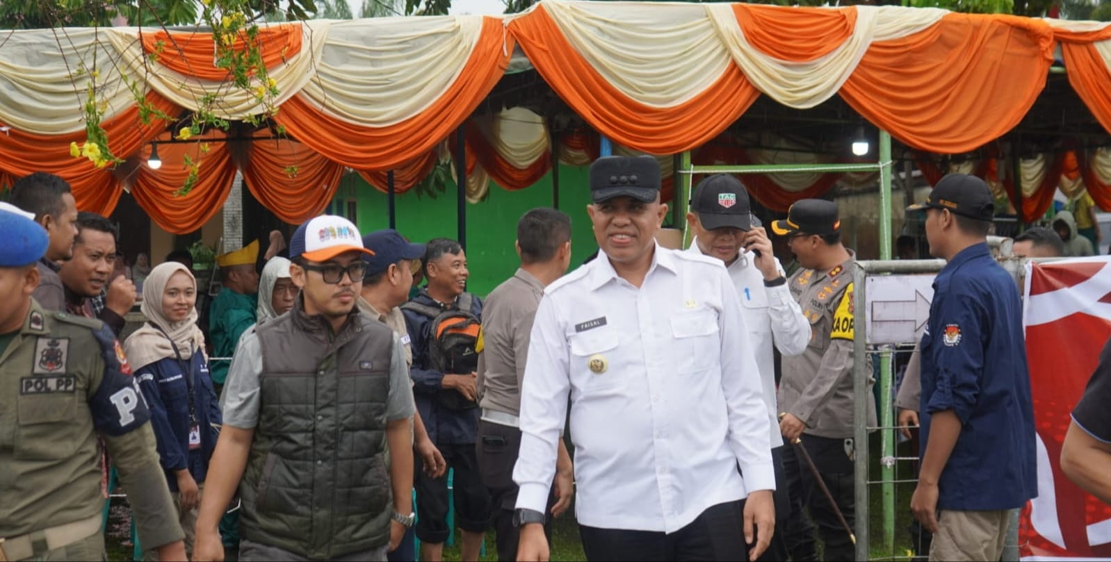 Pj Bupati Langkat dan Kapolres Pantau TPS di Stabat