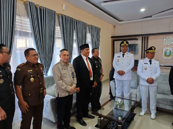 Bupati se-Kawasan Danau Toba Dukung Gubsu Bobby Nasution untuk Capai Green Card Toba Caldera