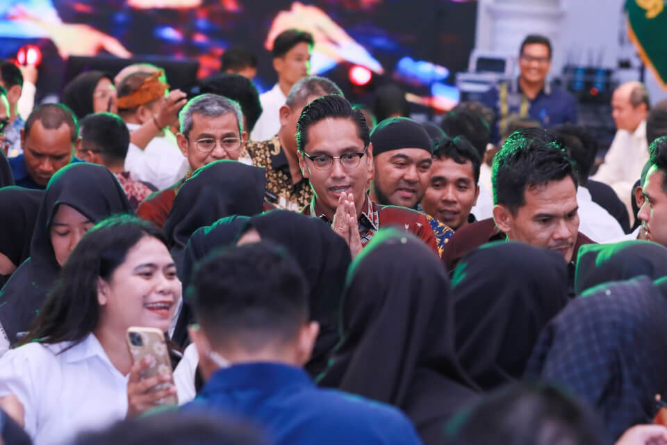 Ketimpangan Sosial Tinggi, Rico Waas Dorong Realisasi Pembentukan Sekolah Rakyat