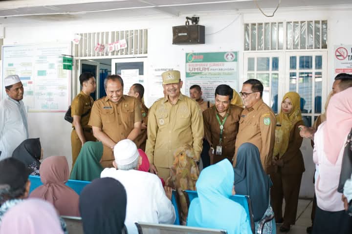 Hari Pertama Kerja, Bupati Madina Pastikan Pelayanan Cepat dan Gratis