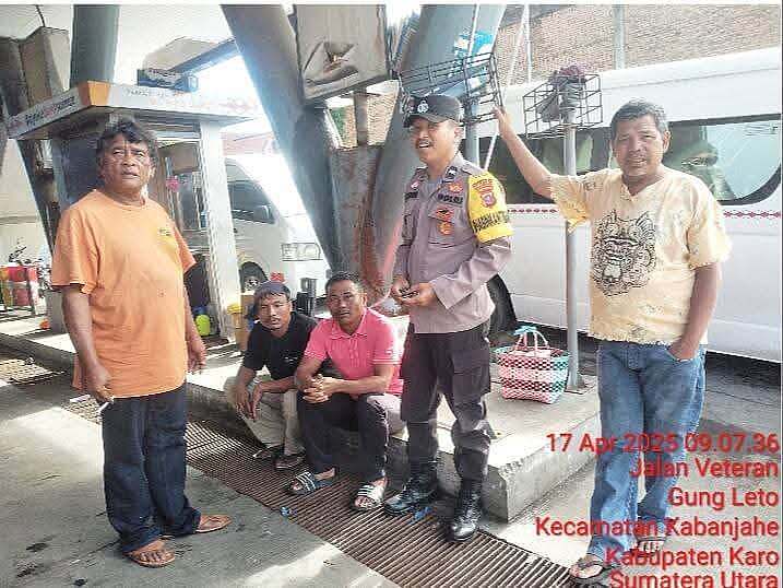 Sat Binmas Polres Tanah Karo Ajak Pengemudi Bus Jaga Kamtibmas di Sekitar Terminal Kabanjahe