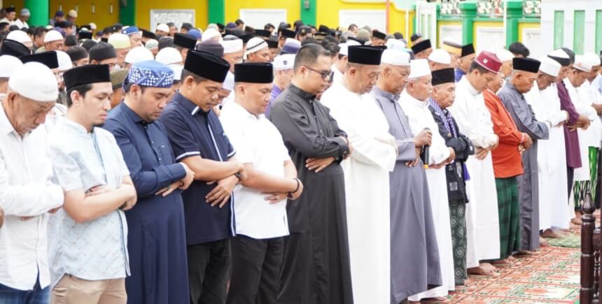 Presiden Kirim Sapi 919 Kg ke Langkat, Bupati: Idul Adha Momentum Perkuat Kepedulian Sosial