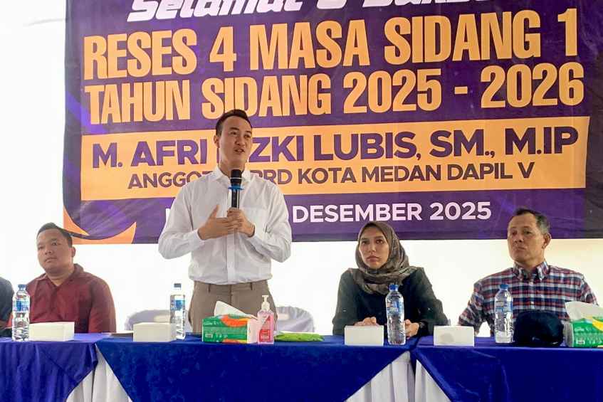 Reses di Medan Polonia, Afri Rizki Lubis Terima Aspirasi Warga terkait Jalan Rusak hingga Bansos