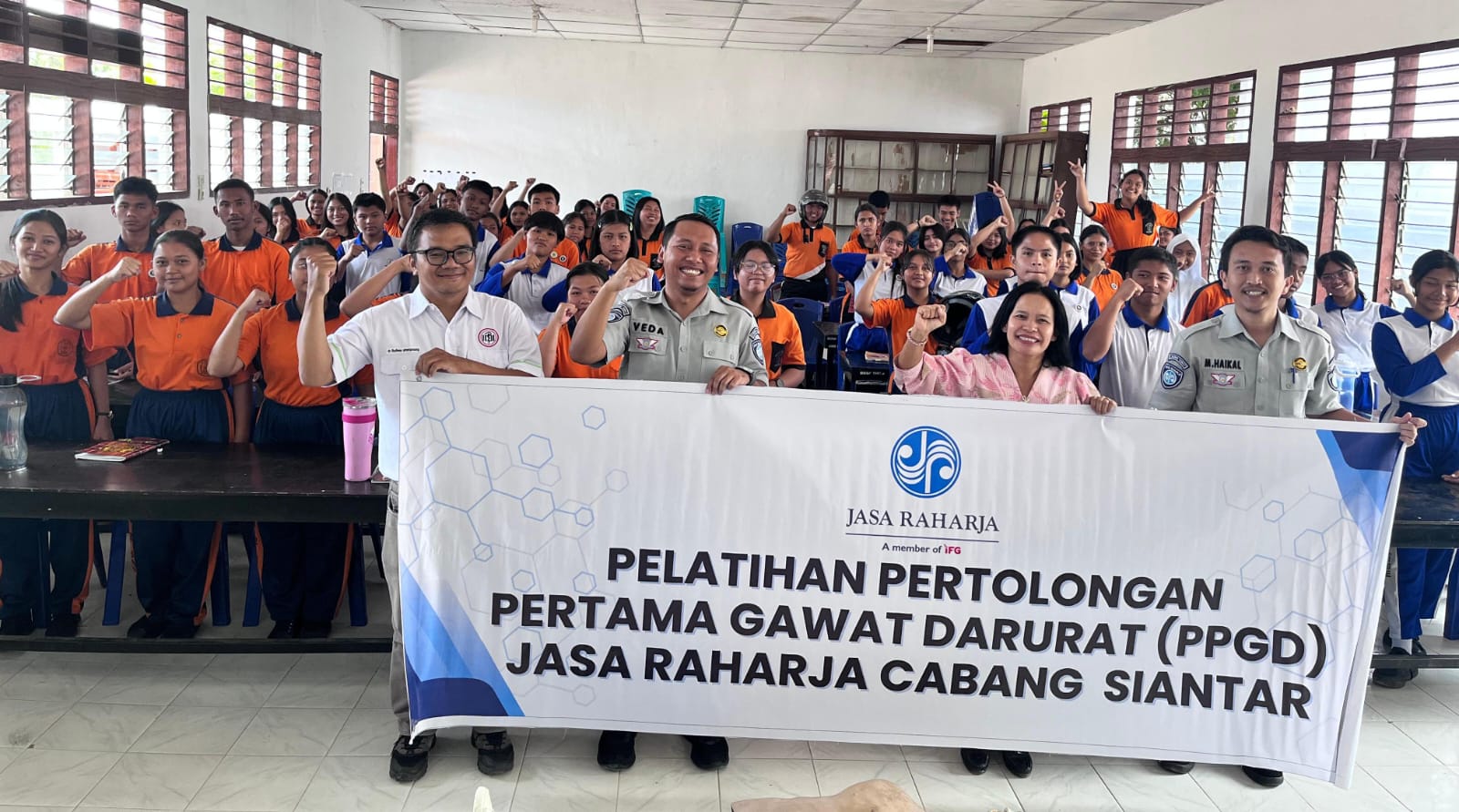 Tingkatkan Kesadaran Keselamatan Sejak Dini, Jasa Raharja Cabang Pematangsiantar Gelar Program PPGD dan PPKL di SMK Negeri 2 Balige