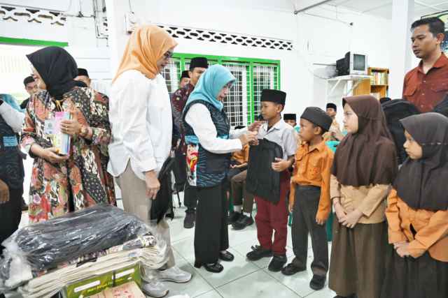 Sambut HKG 2026, PKK Sumut Berbagi Kasih dengan Anak Panti di Binjai