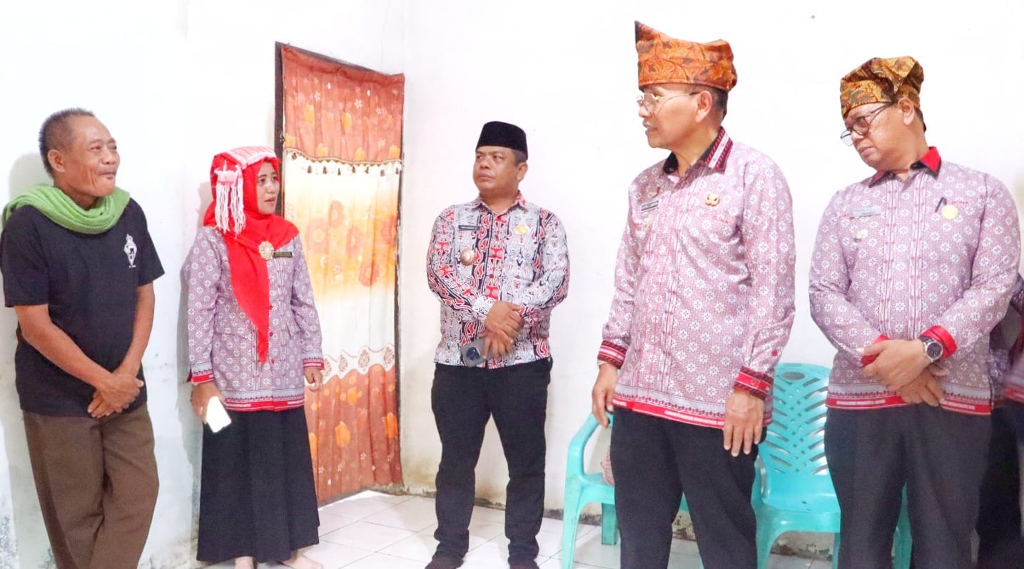 Gerak Cepat Anton Saragih Evakuasi Warga Sakit Menahun ke RSUD Perdagangan