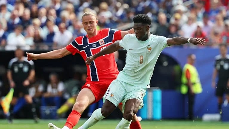 Hattrick Dembele Bawa Prancis Gilas Norwegia 4-1