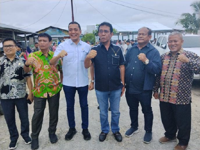 Kolaborasi Apik Gubsu-DPRD Sumut-Warga di Nias Utara: Jalan Rusak Puluhan Tahun Akhirnya Diperbaiki